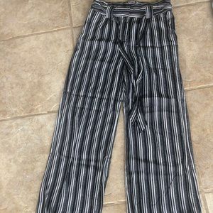 Express Wide Leg Pant